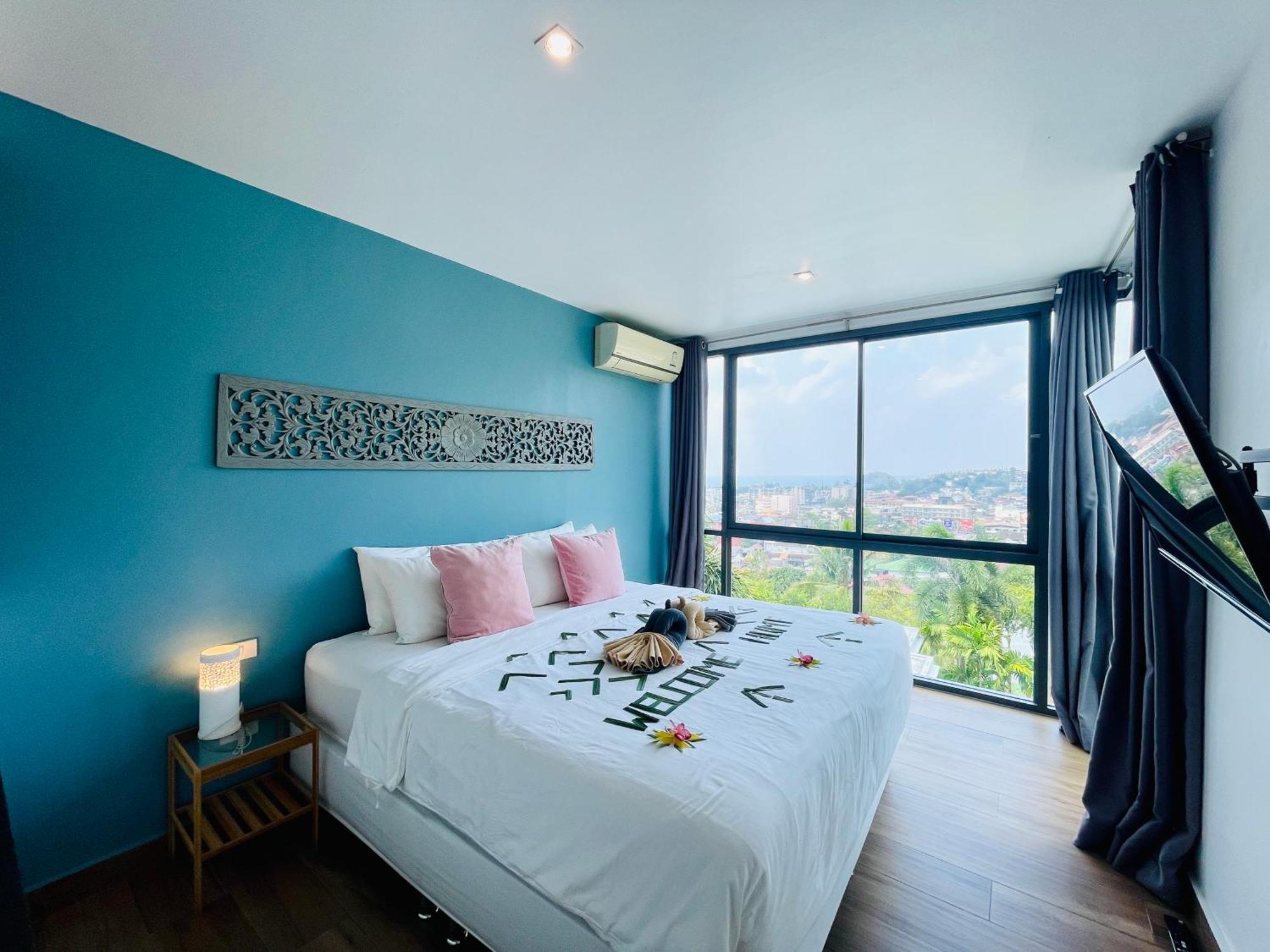 Baan Saint-Tropez Seaview Villas Kata Beach Экстерьер фото