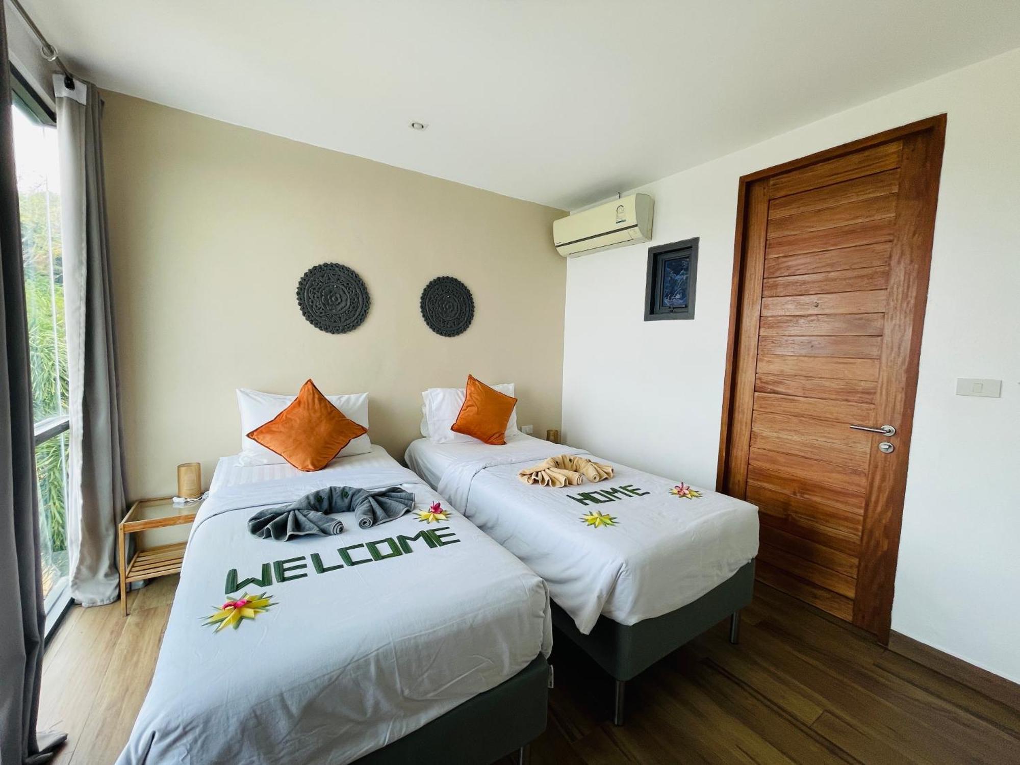 Baan Saint-Tropez Seaview Villas Kata Beach Экстерьер фото