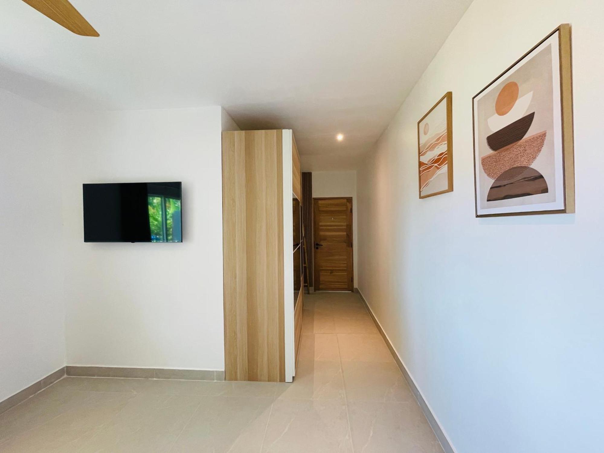 Baan Saint-Tropez Seaview Villas Kata Beach Экстерьер фото