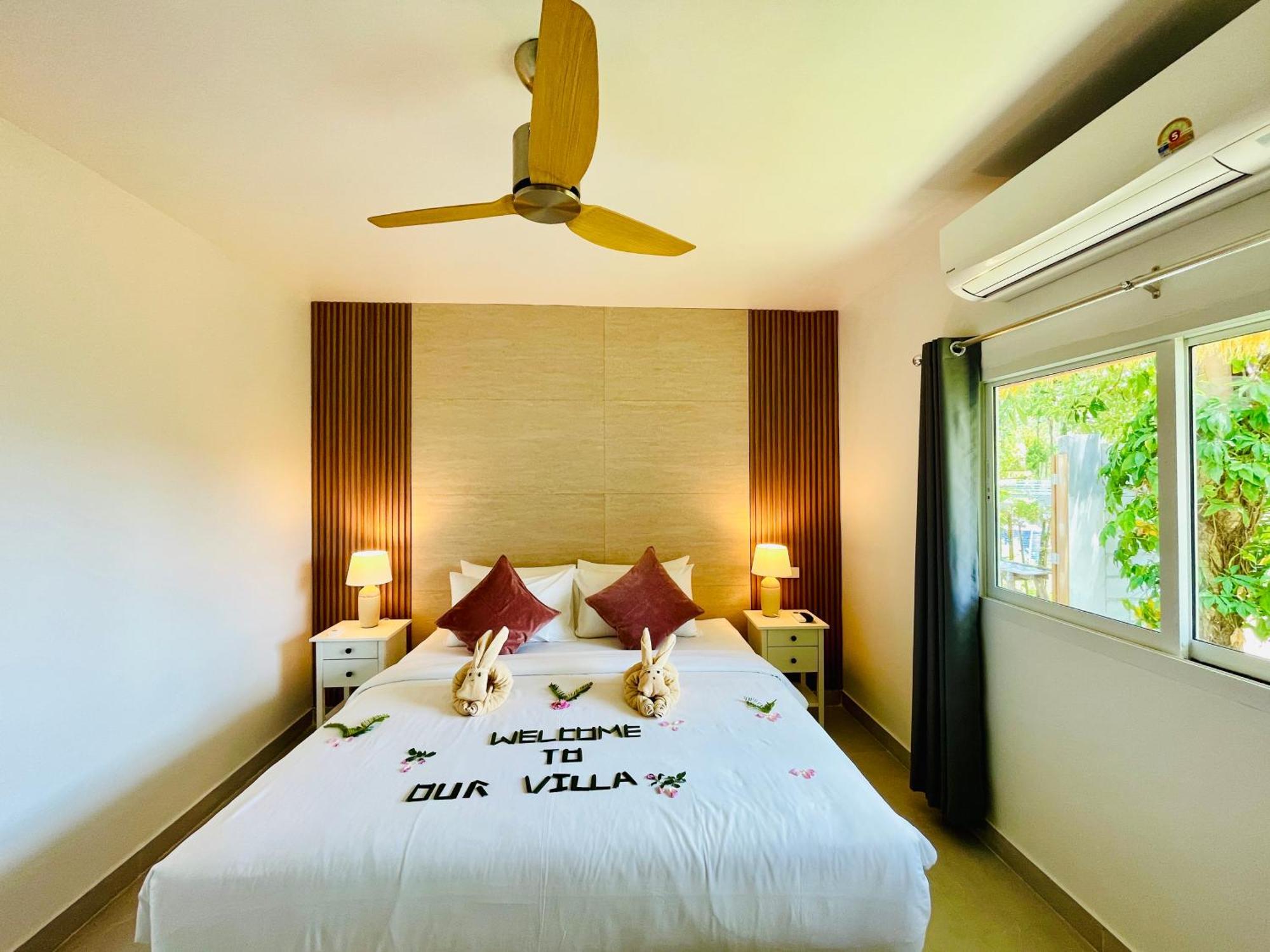 Baan Saint-Tropez Seaview Villas Kata Beach Экстерьер фото