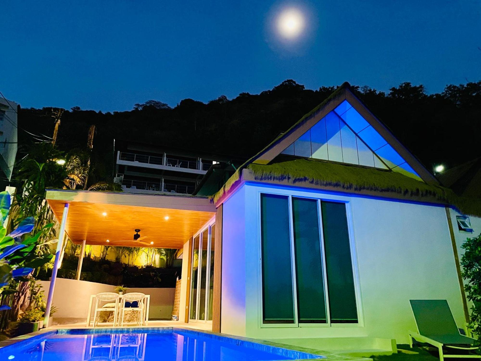 Baan Saint-Tropez Seaview Villas Kata Beach Экстерьер фото