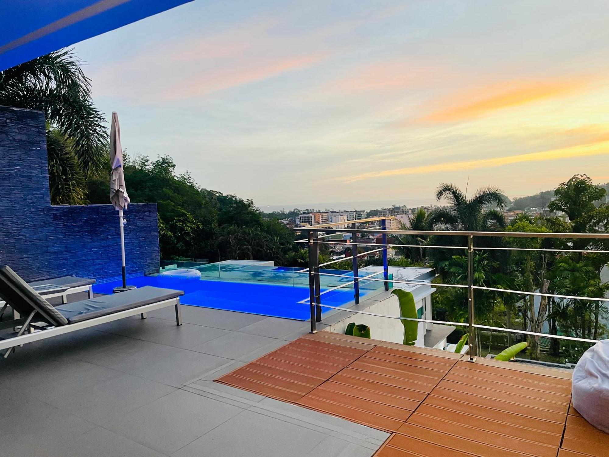 Baan Saint-Tropez Seaview Villas Kata Beach Экстерьер фото